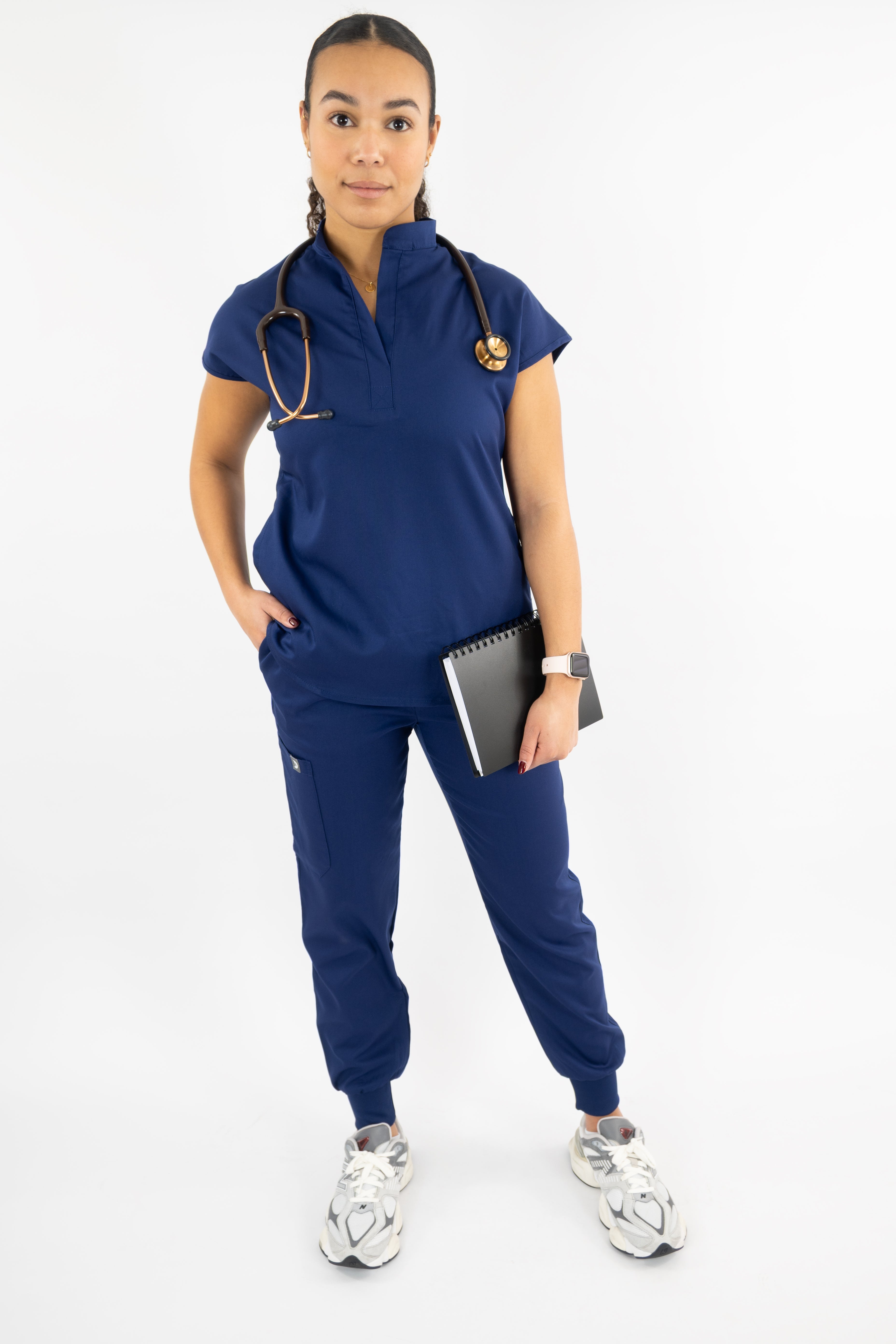 DADA FlexEase™ Women’s Jogger Scrub Set